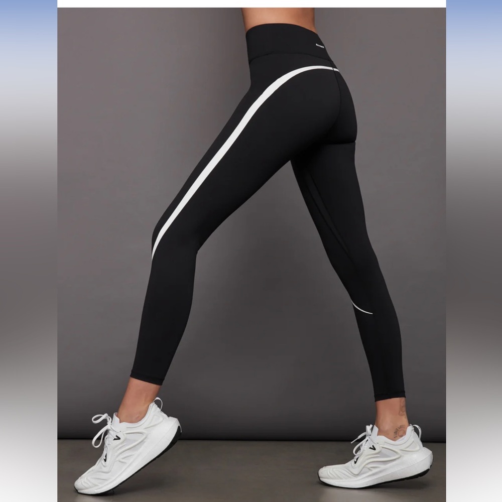 Carbon38 Bandier Center Stage Contrast Legging - Small NWT - Sold Out